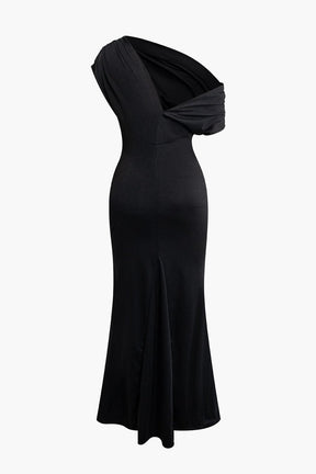 Robe de soirée noire moulante satin