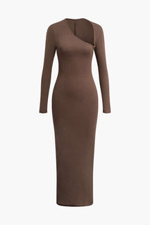 Robe longue asymétrique noire vue portée vent