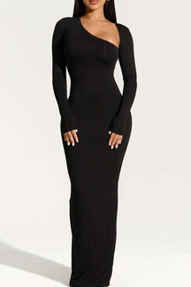 Robe longue asymétrique noire vue arrière cascade