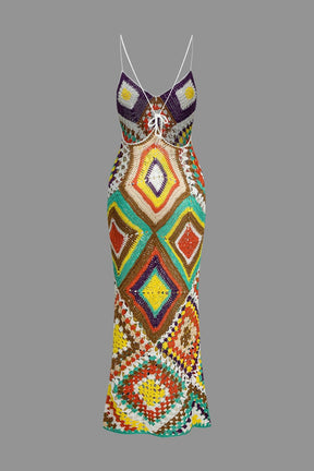 Robe longue dos nu en maille colorée plage