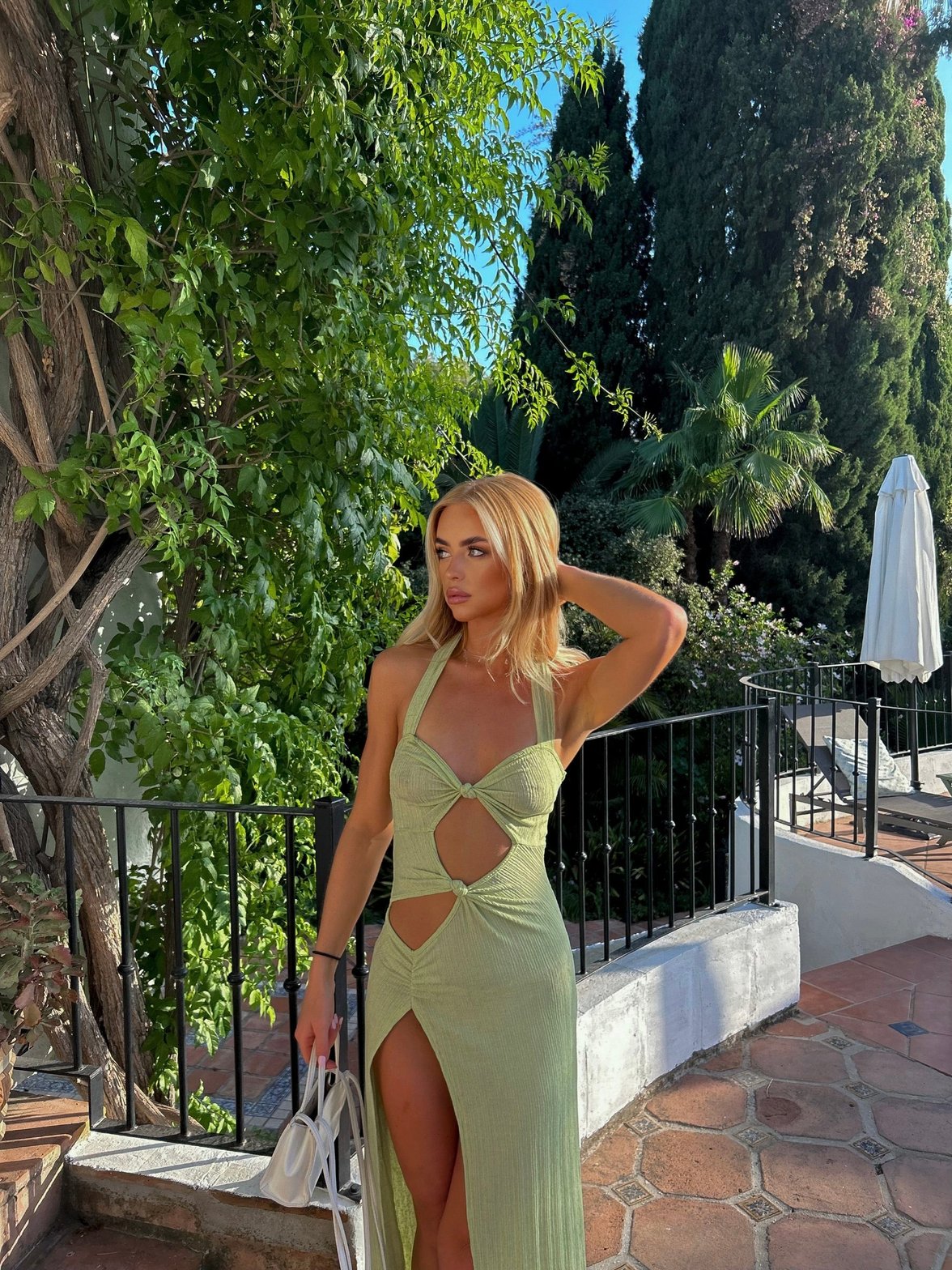 Robe élégante découpes sophistiquée océan
