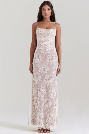 Robe longue dentelle soirée charme