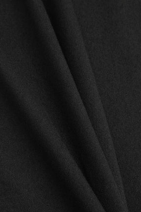 Robe longue noire vue de profil - Grâce