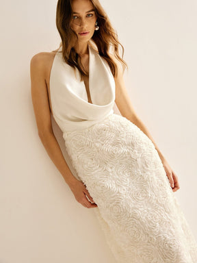 Robe longue satin élégante brise