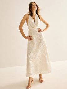 Robe longue élégante satin étoile