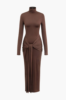 Robe longue marron col roulé élégante soleil
