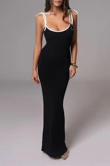 Robe longue dos nu élégante noire contrastée papillon