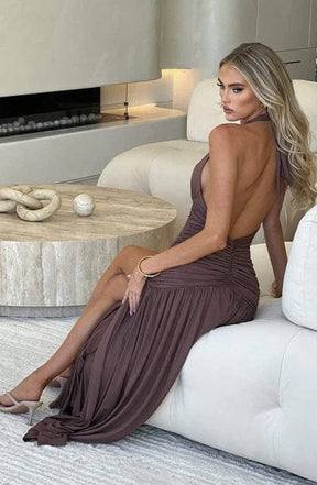 Robe longue chocolat vue de face charme