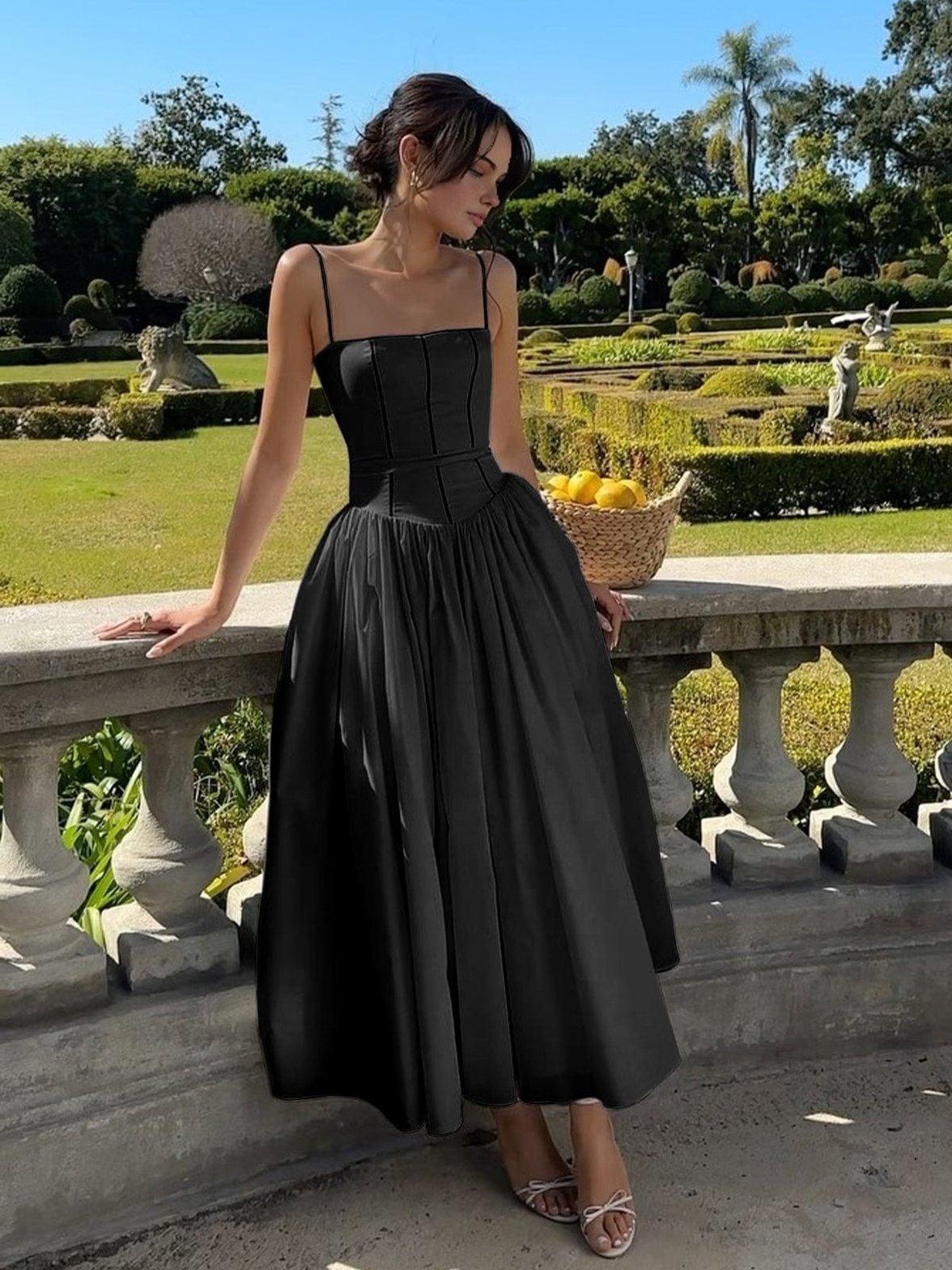 Robe midi blanche élégante grâce