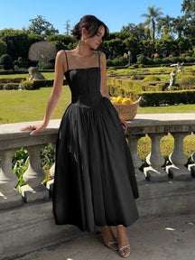 Robe midi blanche élégante grâce