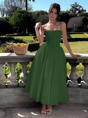 Robe longue blanche élégante sérénité