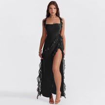 Robe longue bordeaux détails raffinés joy