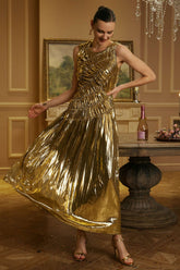 Robe longue plissée or métallisé élégante scintille