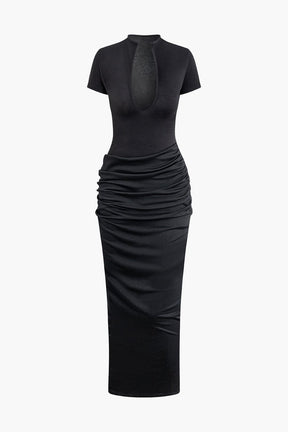 Robe longue moulante noire élégante plume