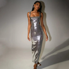 Détail bretelles robe soirée perle