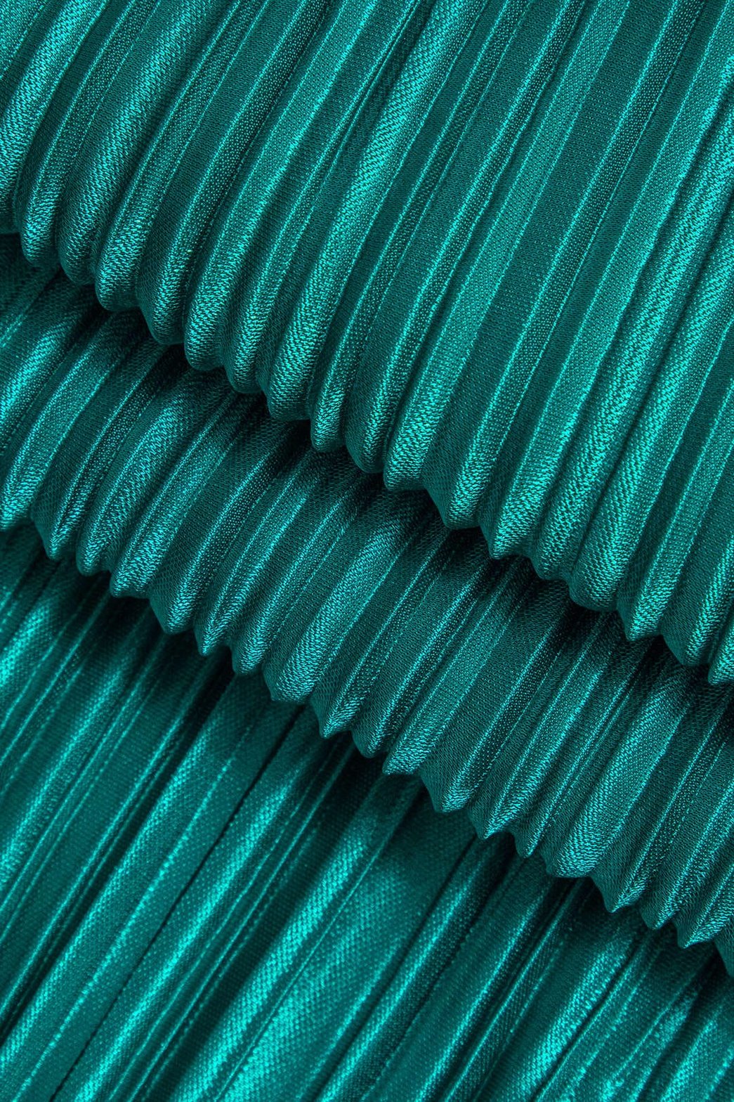 Robe longue plissée détail côté radiance