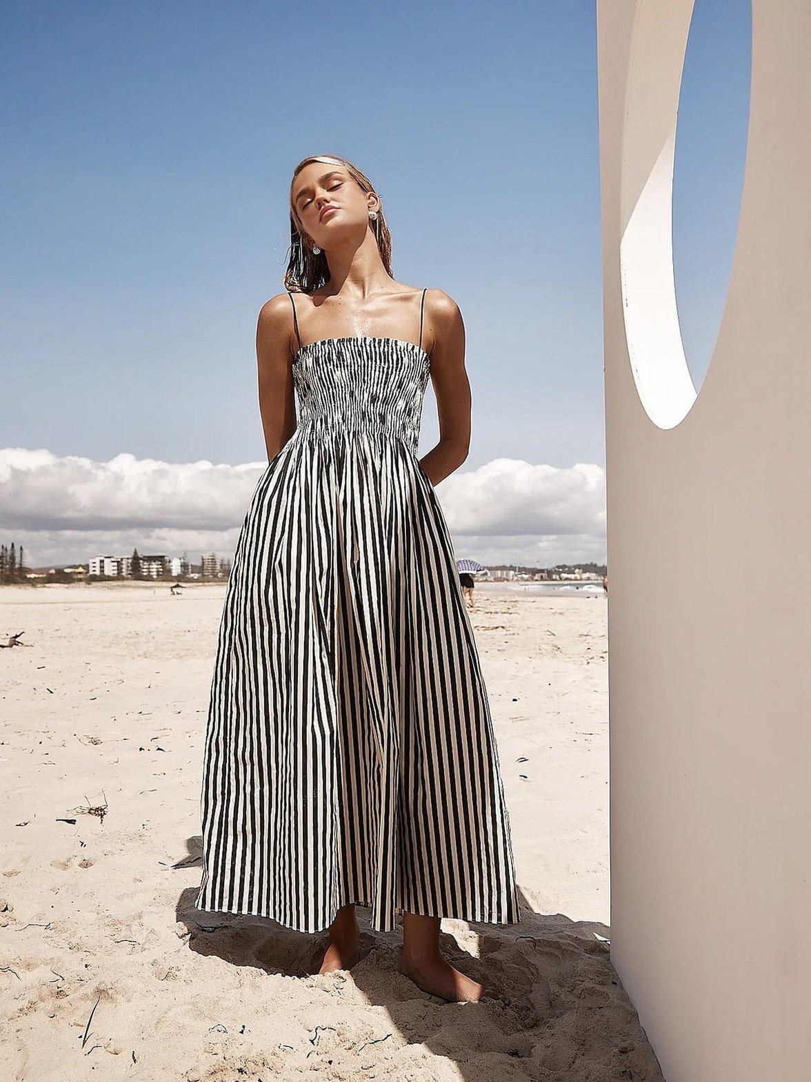 Robe longue à rayures estivale sable