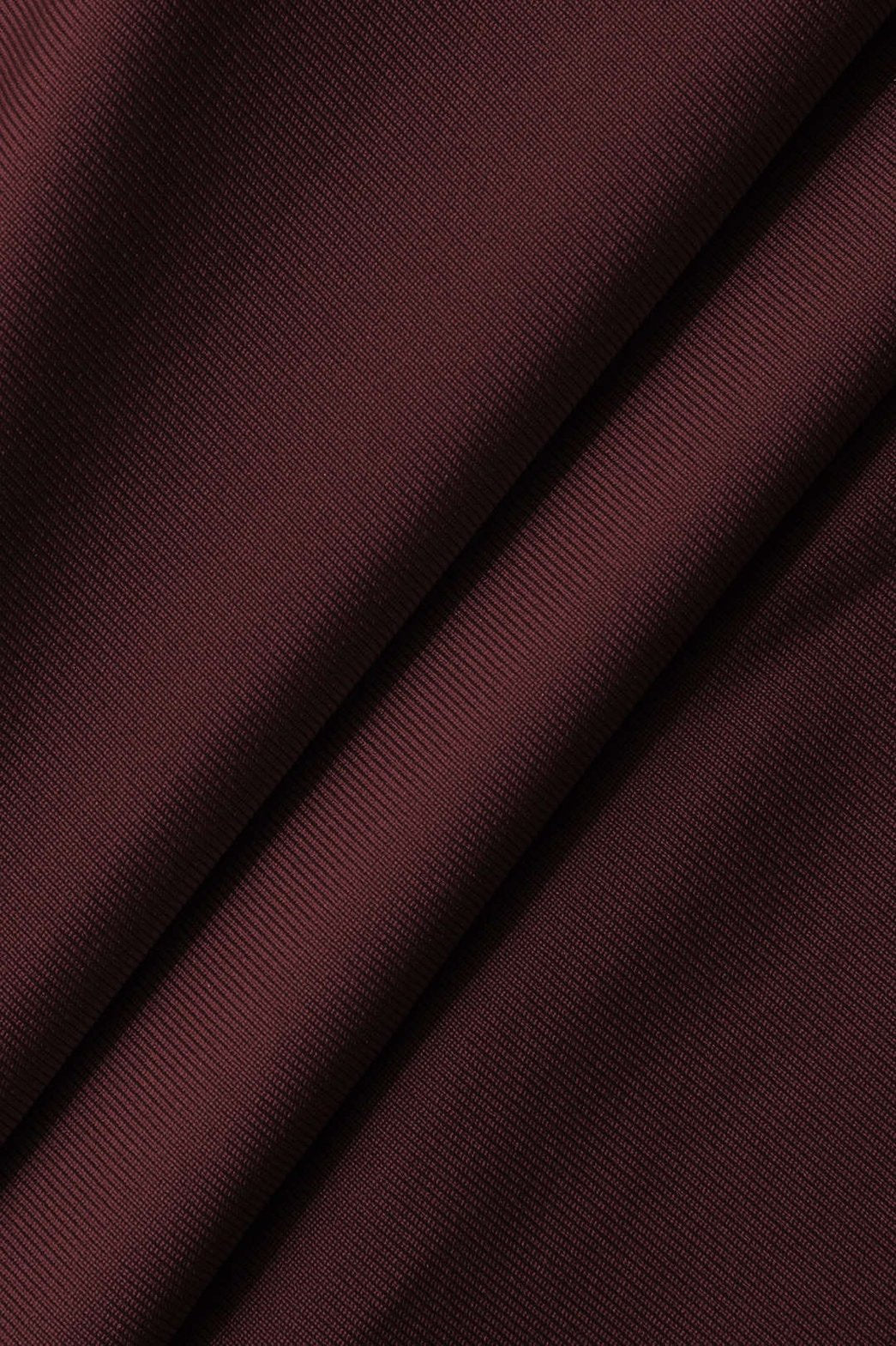 Robe de cocktail rouge pluie