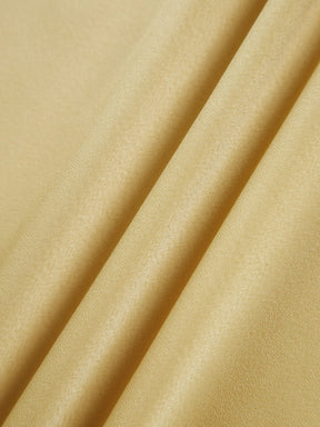 Détail bretelle robe asymétrique nuage