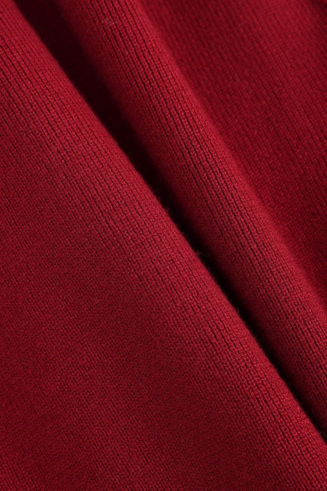 Robe longue tricotée rouge col montant détail maille douceur
