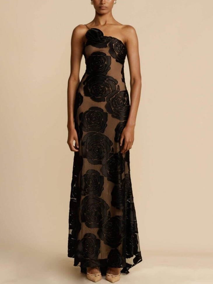 Robe longue noire détail tissu soie