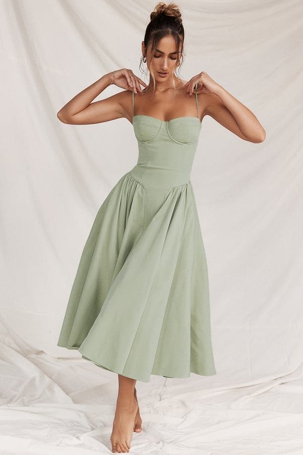 Robe Midi Corset Élégante