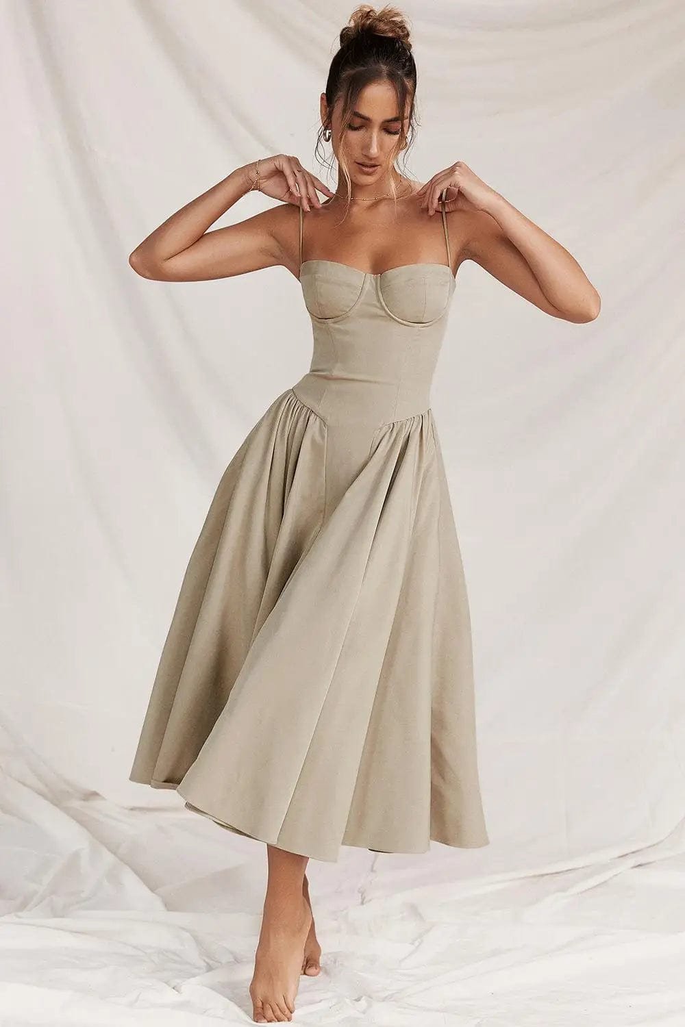 Robe gainante style raffiné fleur
