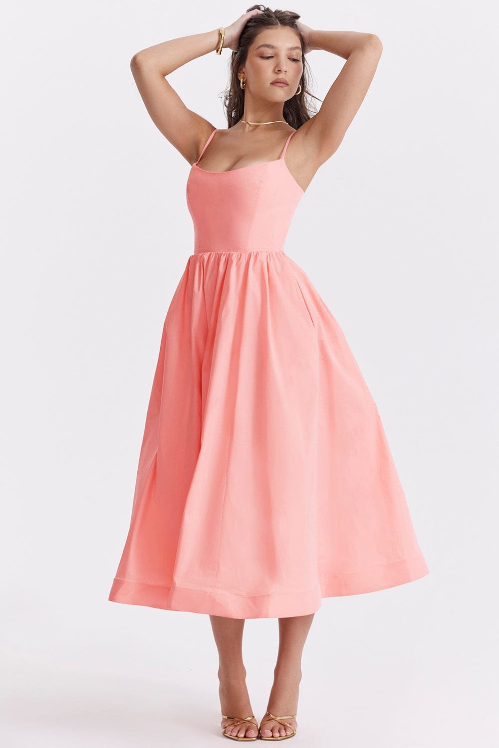 Robe Midi Élégante à Bretelles