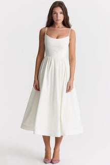 Robe Midi Élégante à Bretelles