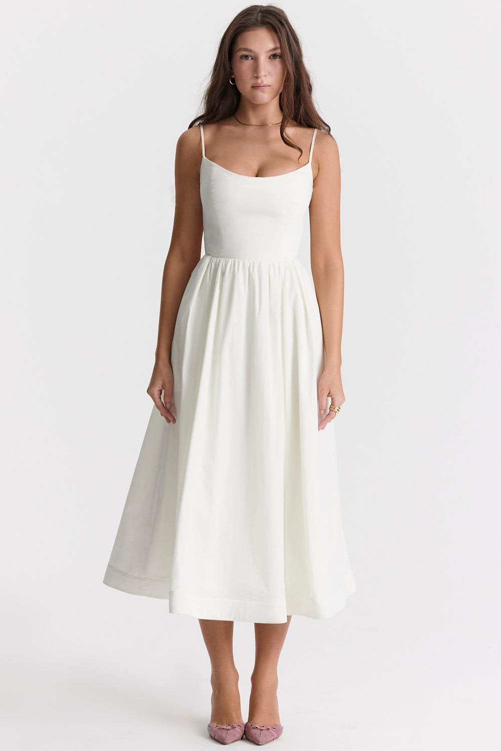 Robe Midi Élégante à Bretelles