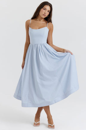 Robe Midi Élégante à Bretelles