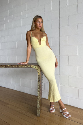 Robe midi ajustée vue de dos lune