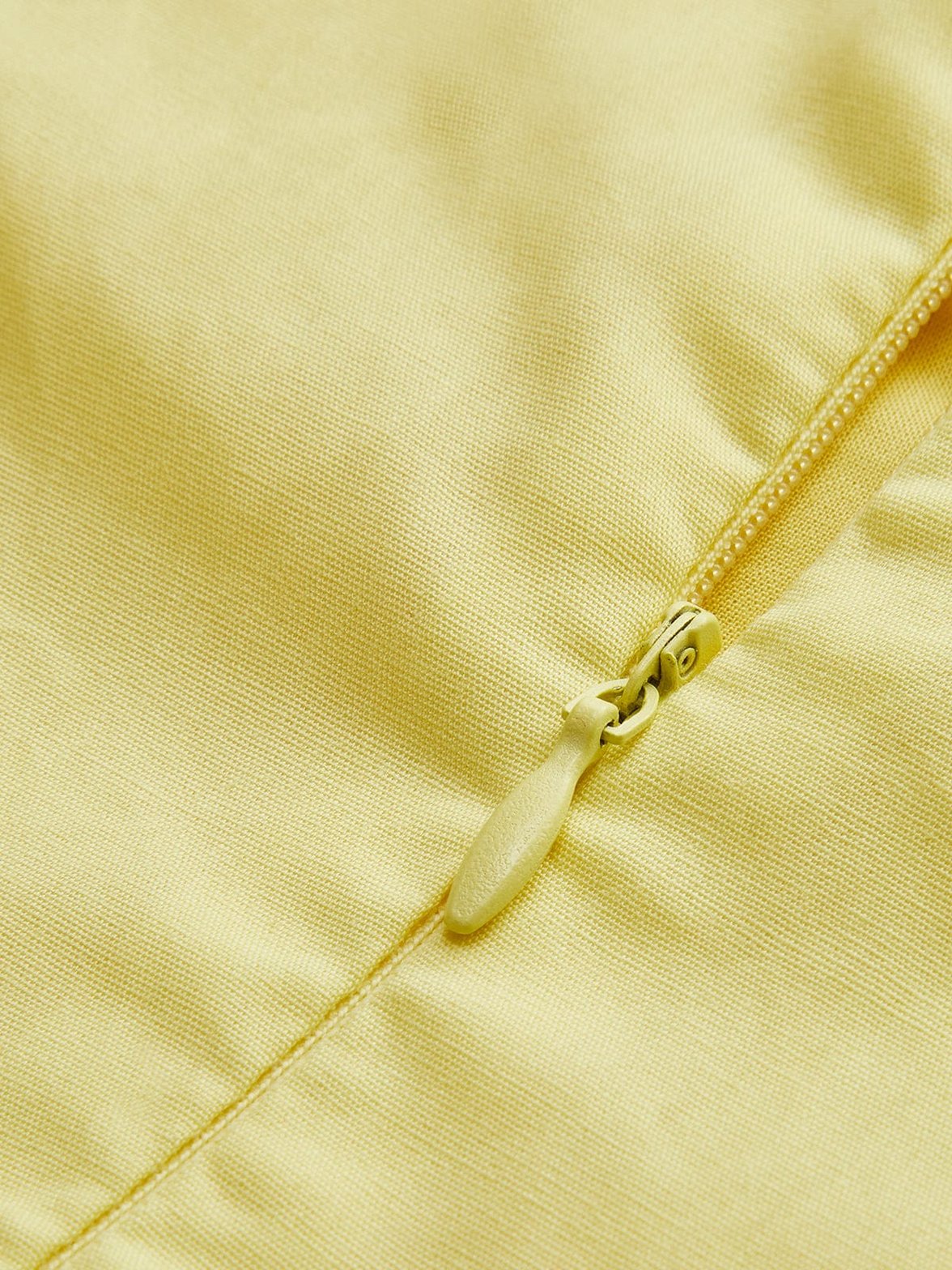 Robe élégante détail laitue azur