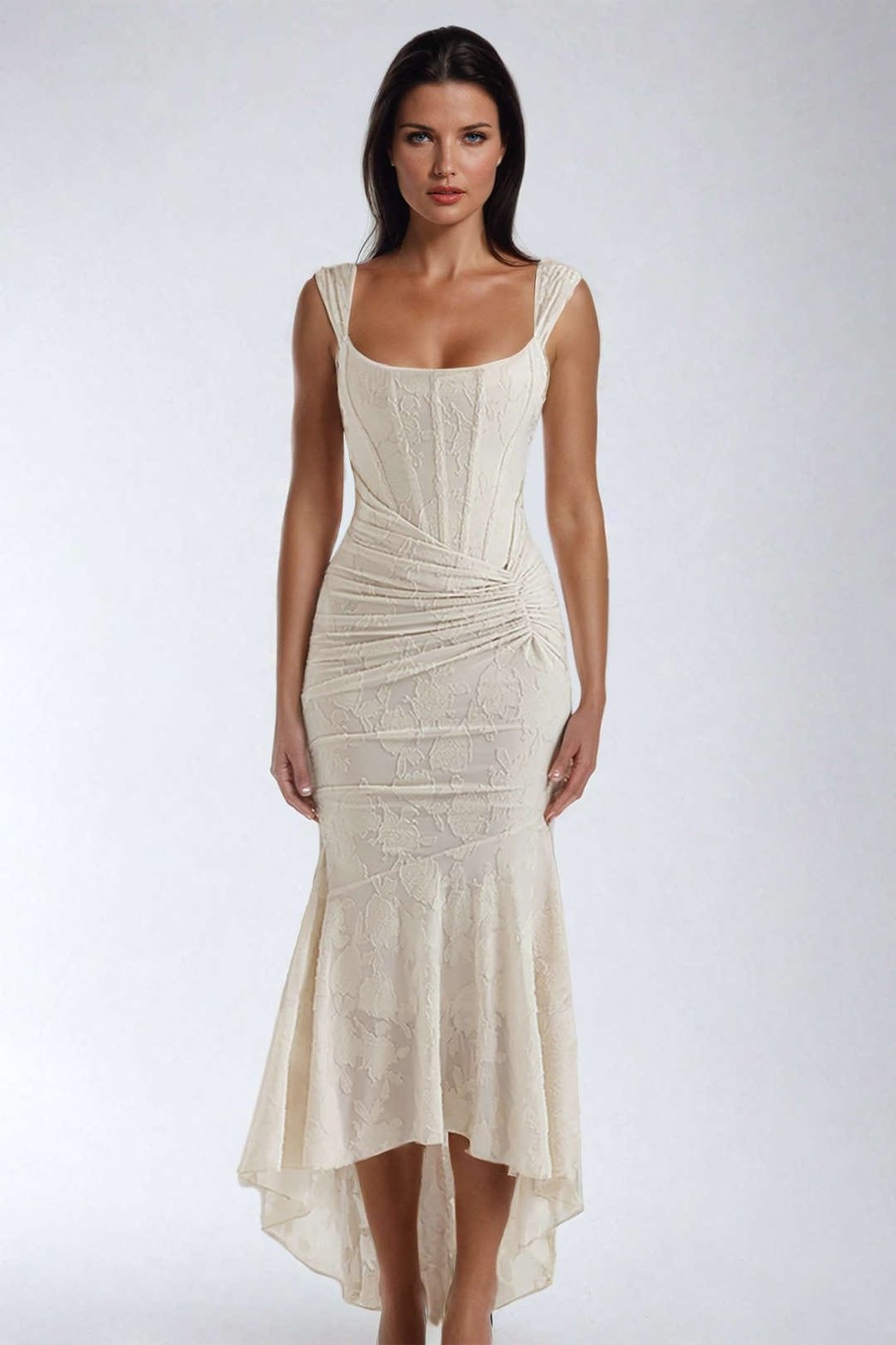 Vue complète robe midi blanche jade
