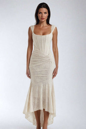 Vue complète robe midi blanche jade