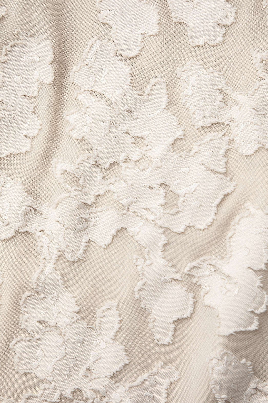Vue latérale robe moulante blanc diamant