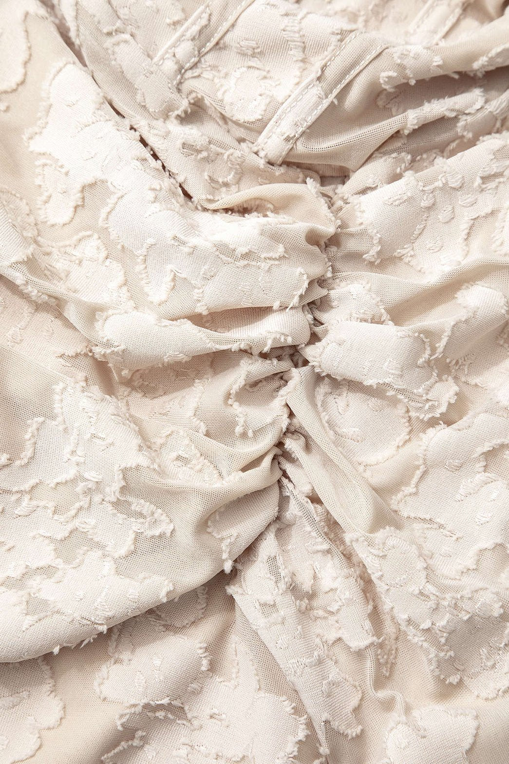 Vue d'ensemble robe midi élégante saphir