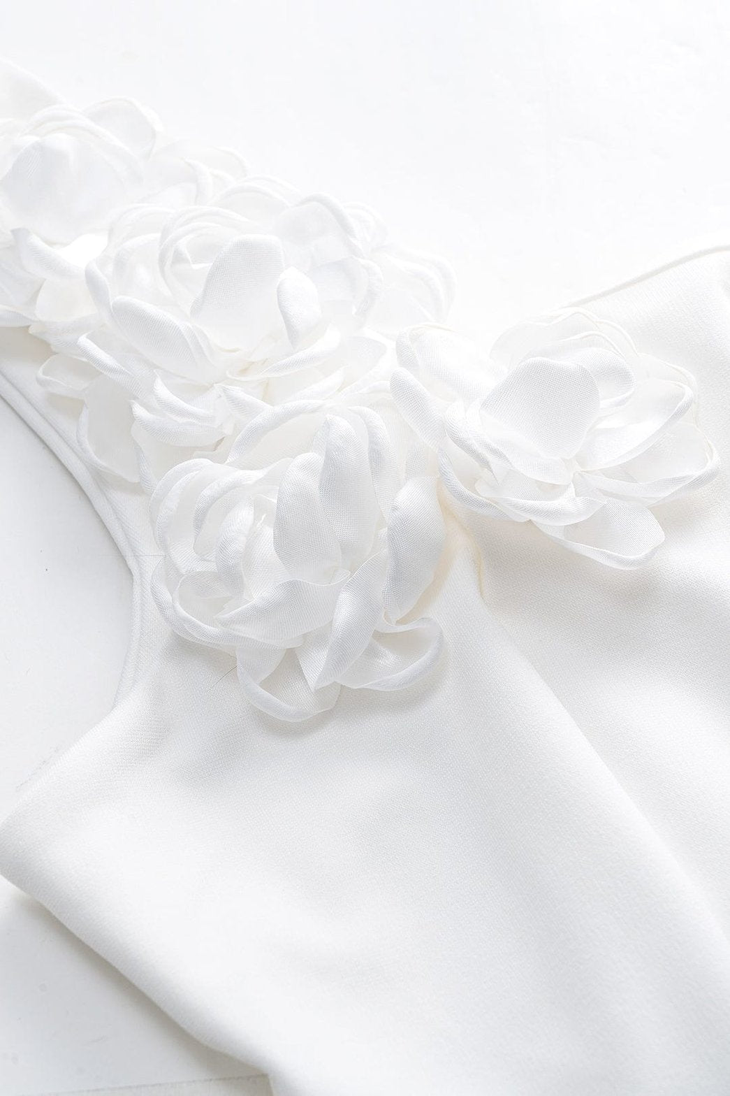 Robe mini fleurie 3D vue de côté étoile