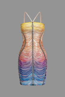 Robe moulante arc-en-ciel vue de face soleil