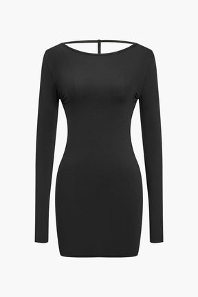 Robe moulante dos nu élégante glamour