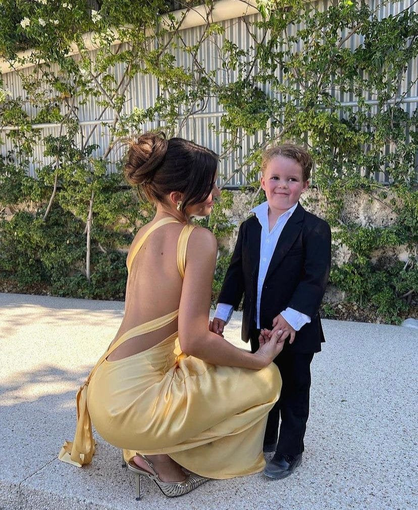 Robe élégante soirée lune