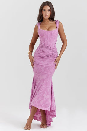 Robe moulante rose élégante soleil