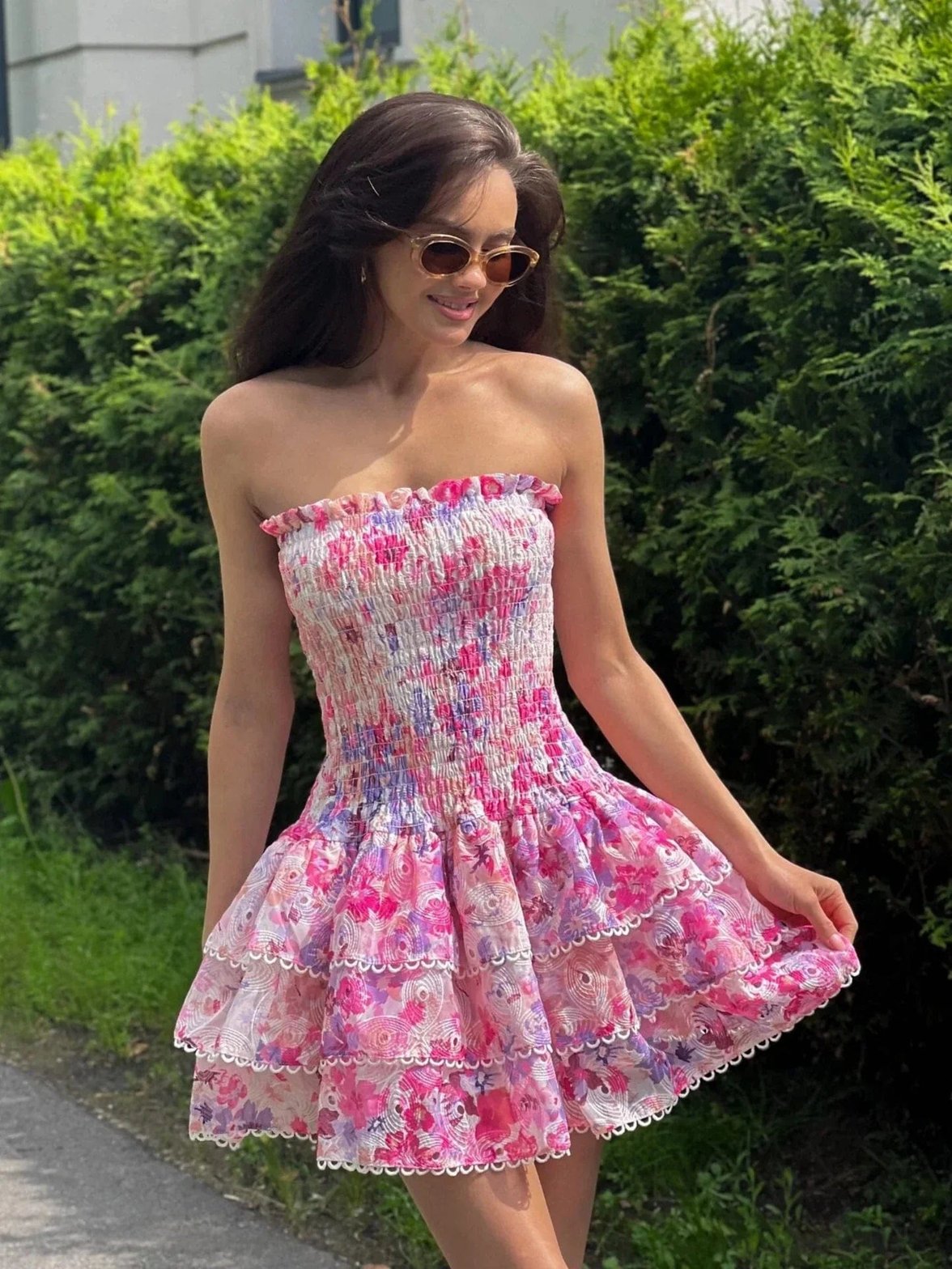 Robe à volants élégante papillon