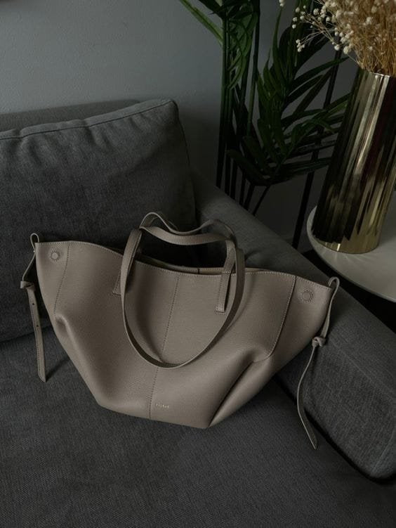 Sac cabas taupe élégant liberté