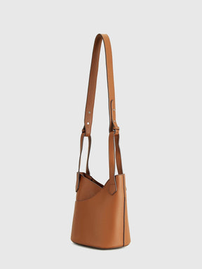 Sac à dos vintage vue de côté élégant