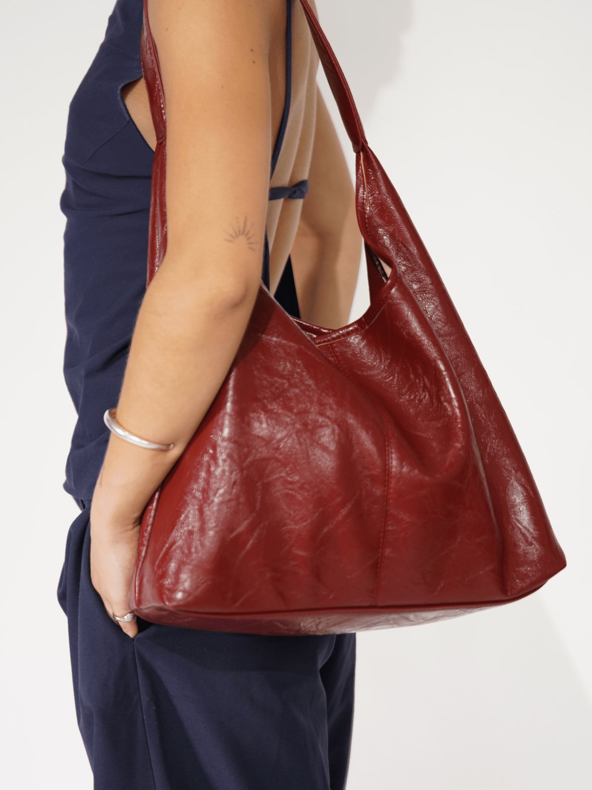 Détail texture cuir vieilli douceur