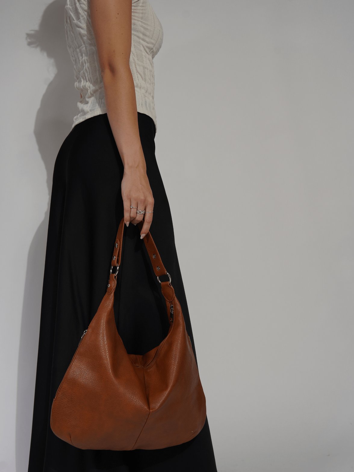 Sac Hobo Élégant en Cuir Végétal