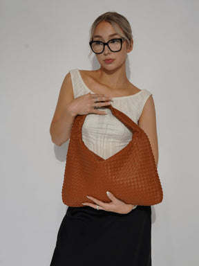 Sac Hobo Tressé Élégant