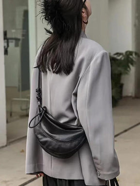 Sac à main cuir noir vue détaillée crystal
