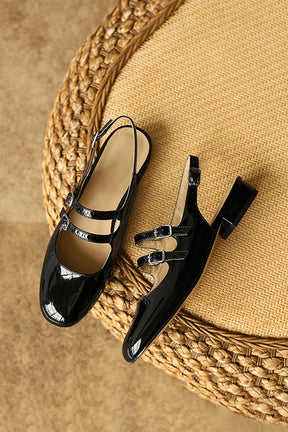 Détail brides ajustables sandale vernie étoile